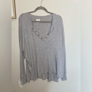AERIE RIBBED LONG SLEEVE HENLEY TOP
